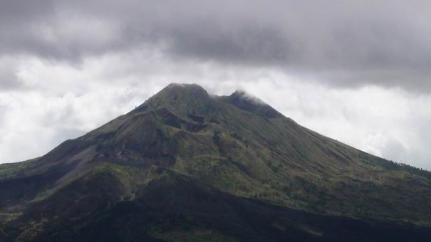 вулкан Батур