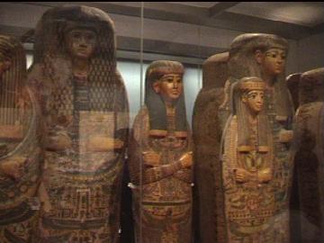 парад саркофагов в Британском музее