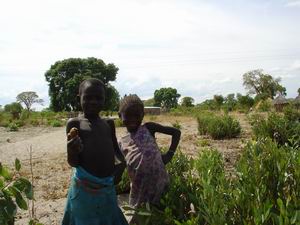 дети с самым вкусным намибийским плодом