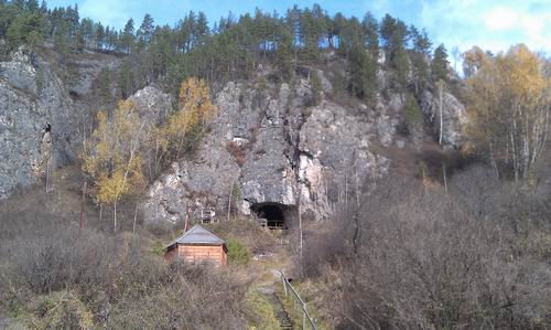 Денисовская пещера